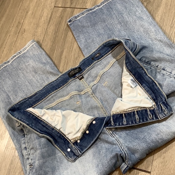 Judy Blue LIGHT WASH HIGH RISE VINTAGE WIDE LEG CROP JEANS size 22W - Picture 13 of 14